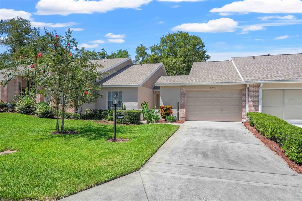 7343 Willowbrook Dr