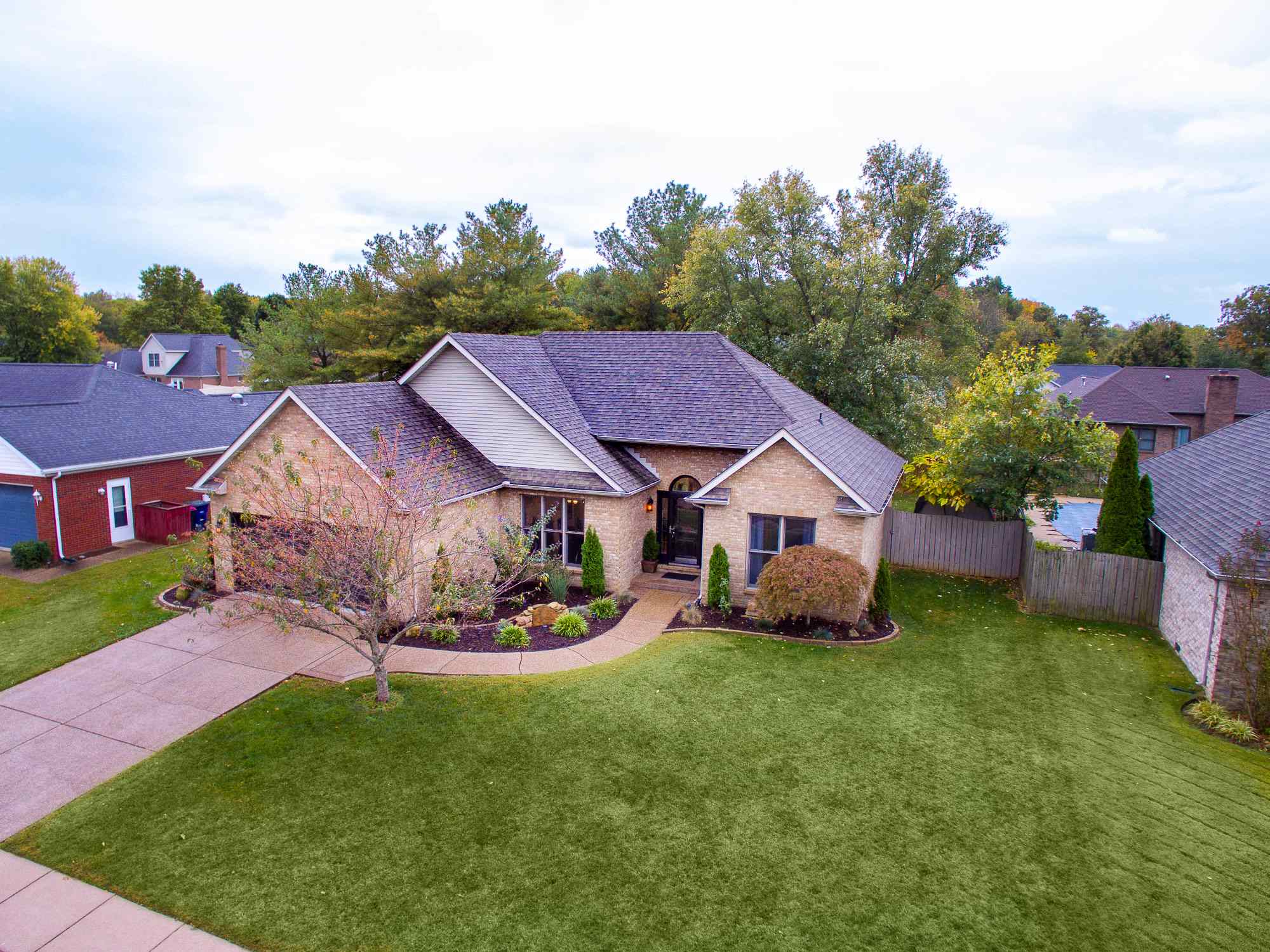 8933 Shadow Ridge Drive Newburgh, IN 47630 - Photo 1 of 32