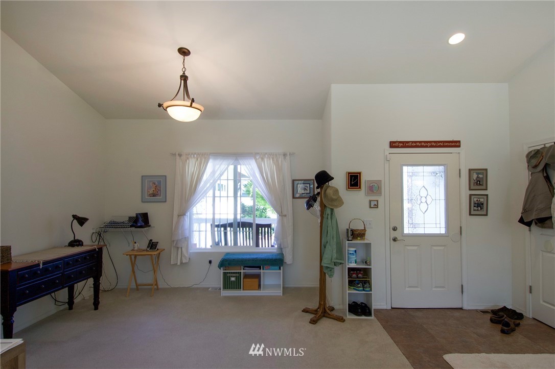 160 Choice Loop Sequim, WA 98382 - Photo 13 of 39