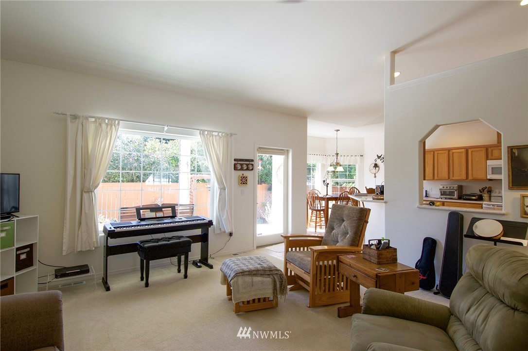 160 Choice Loop Sequim, WA 98382 - Photo 6 of 39