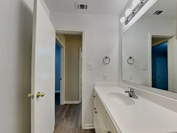$1,745 | 16372 River Fall Court, Conroe, TX 77302