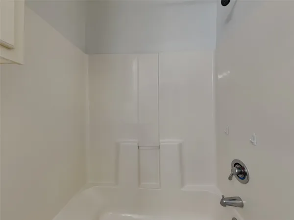 $1,745 | 16372 River Fall Court, Conroe, TX 77302