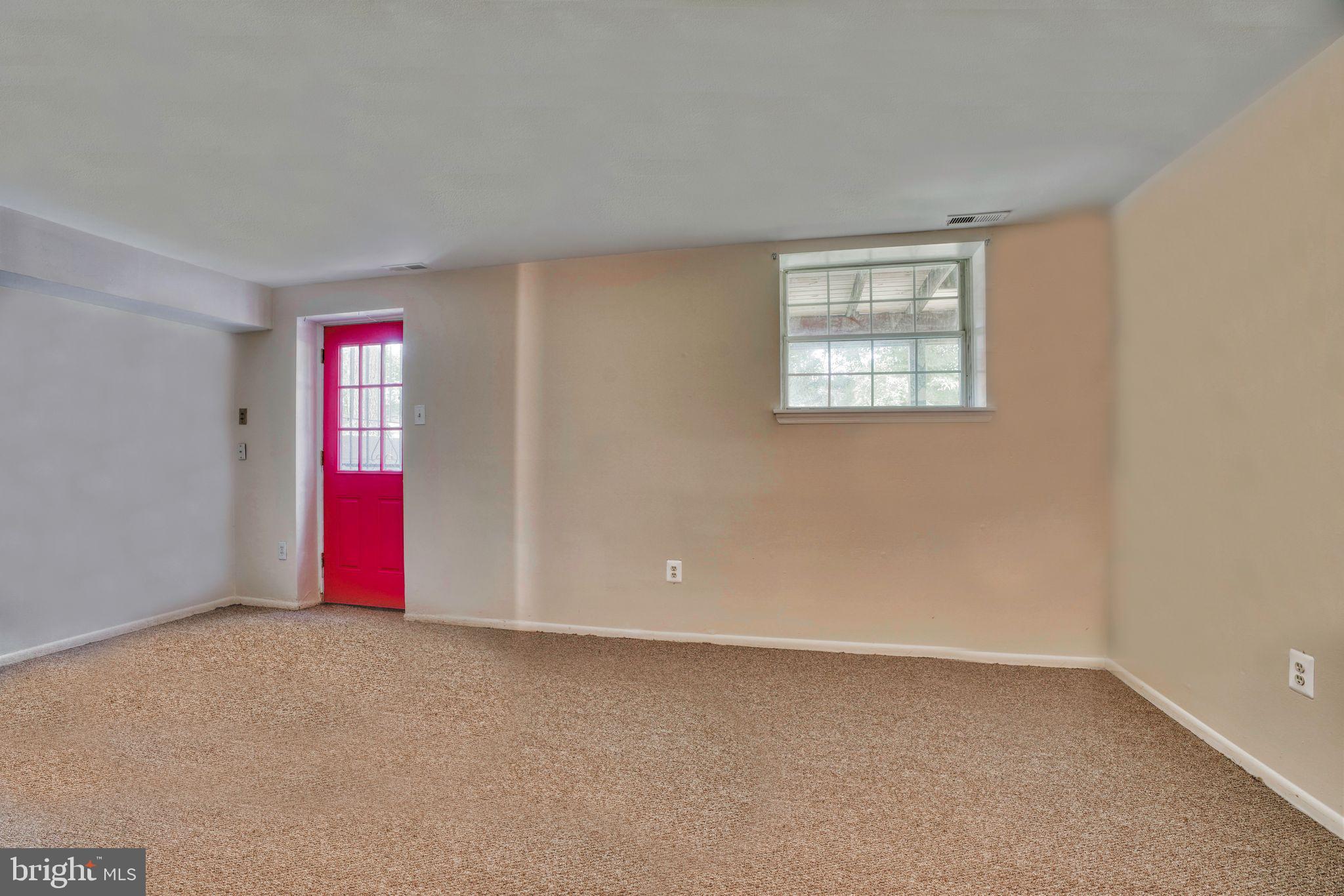 14 Macconnachy Square Baltimore, MD 21207 - Photo 33 of 40