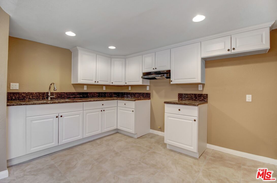 6085 Chadbourne Avenue Riverside, CA 92505 - Photo 7 of 13