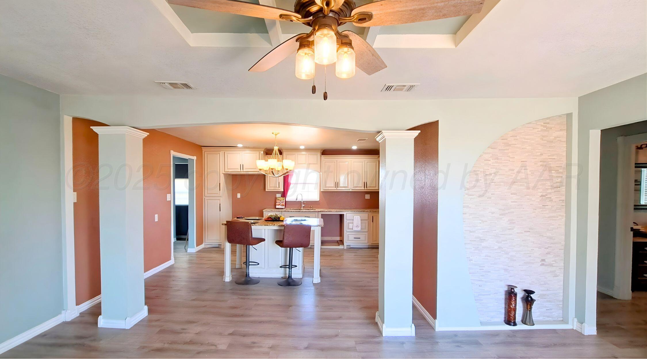 709 Ave P Sunray, TX 79086 - Photo 3 of 16 3