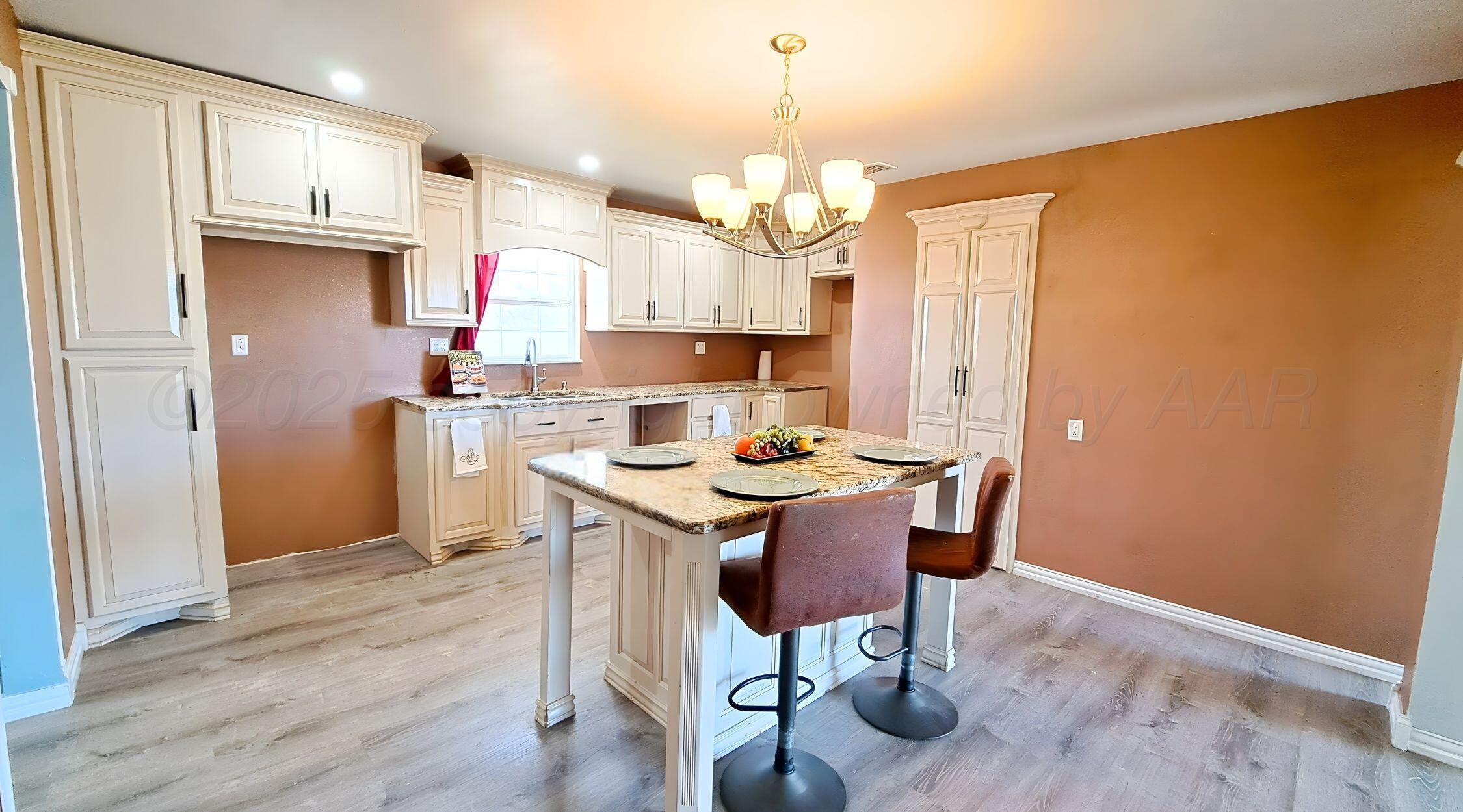 709 Ave P Sunray, TX 79086 - Photo 5 of 16 5