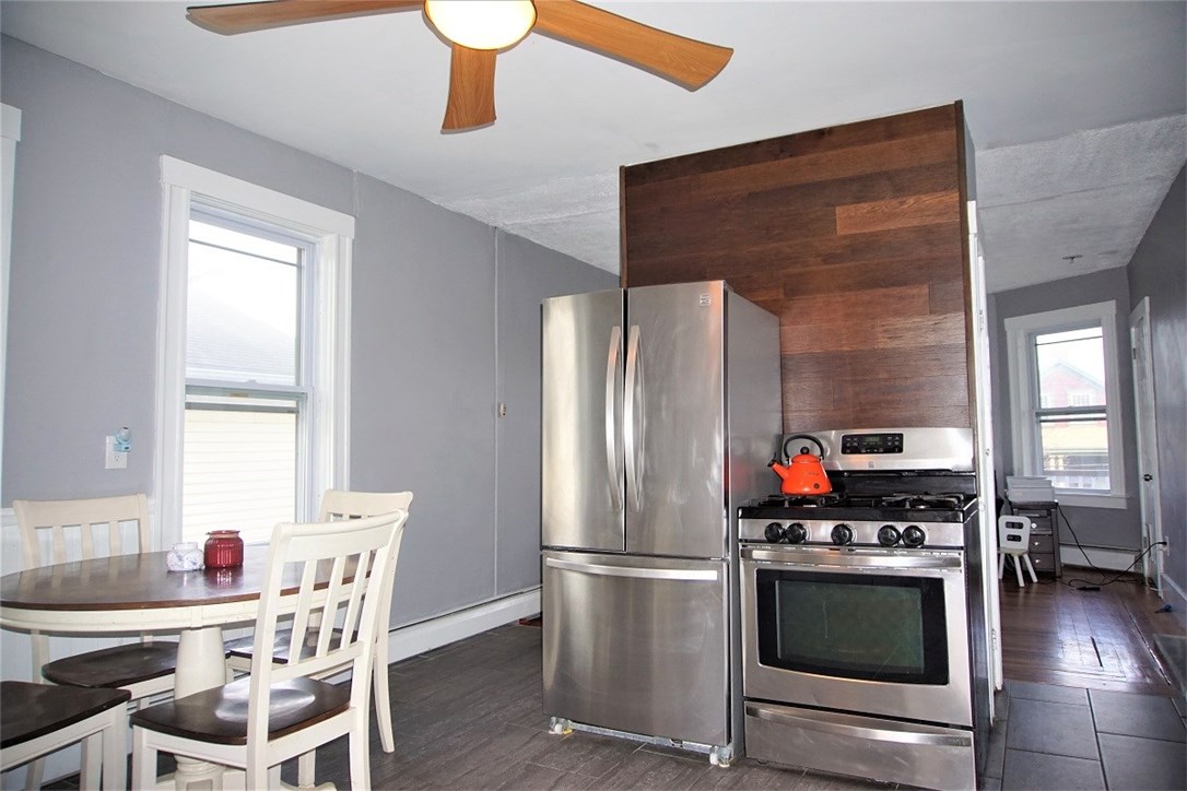 83 Rochambeau Avenue, Unit 2 Providence, RI 02906 - Photo 4 of 21
