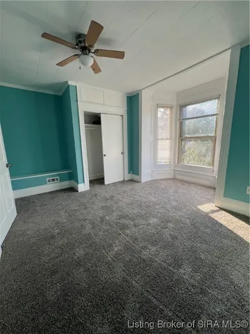 $189,000 | 322 East Harrison Street, Oakland City, IN 47660