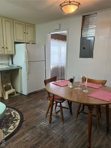 $52,000 | 317 West Main Street, Steele, MO 63877