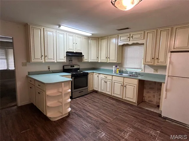 $52,000 | 317 West Main Street, Steele, MO 63877