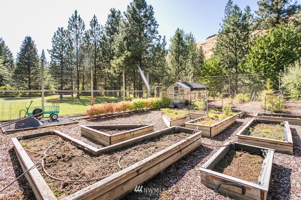 701 South Touchet Road Dayton, WA 99328 - Photo 29 of 35 Gallery Image 29