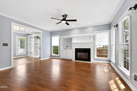 $699,900 | 113 Curley Maple Court, Apex, NC 27502