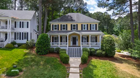 $699,900 | 113 Curley Maple Court, Apex, NC 27502