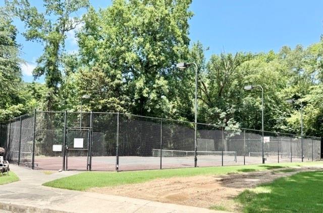 6700 Roswell Road, Unit 23A Atlanta, GA 30328 - Photo 18 of 18 a view of a park