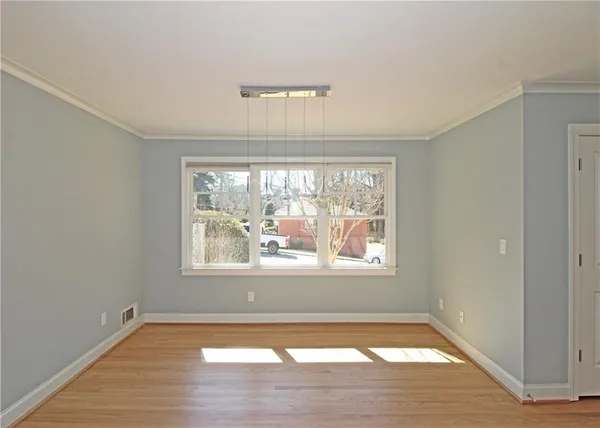 $5,995 | 1131 Milmar Drive Northwest, Atlanta, GA 30327