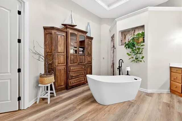 $1,430,000 | 15348 Carter Street, Overland Park, KS 66221