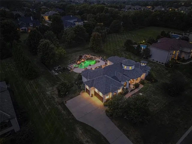 $1,430,000 | 15348 Carter Street, Overland Park, KS 66221