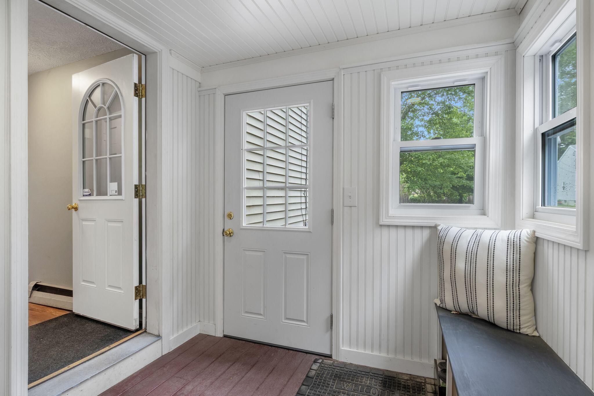 212 Prospect Street Westbrook, ME 04092 - Photo 17 of 39 212_Prospect_St_064