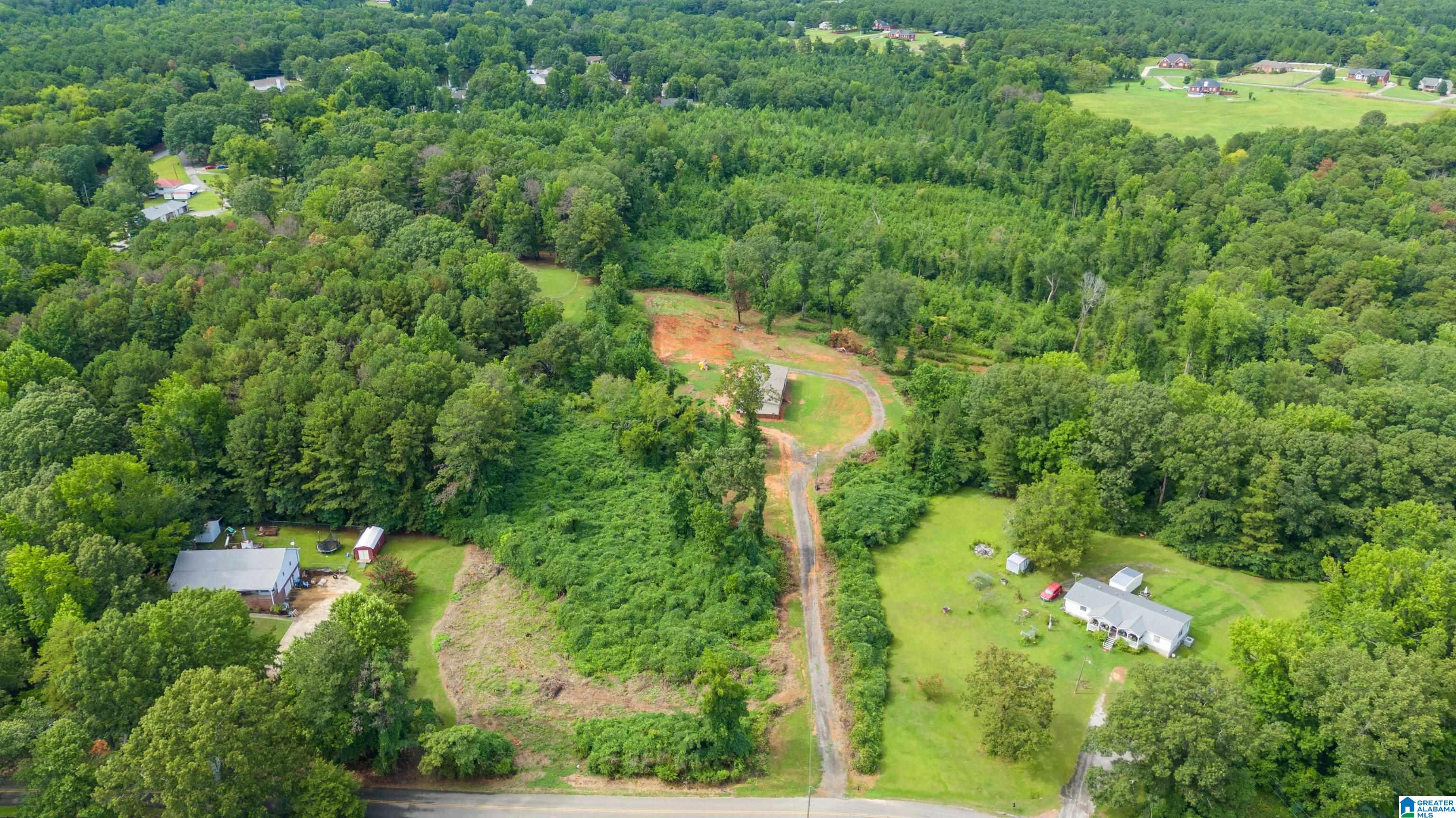 8437 Wade Road Warrior, AL 35180 - Photo 34 of 42