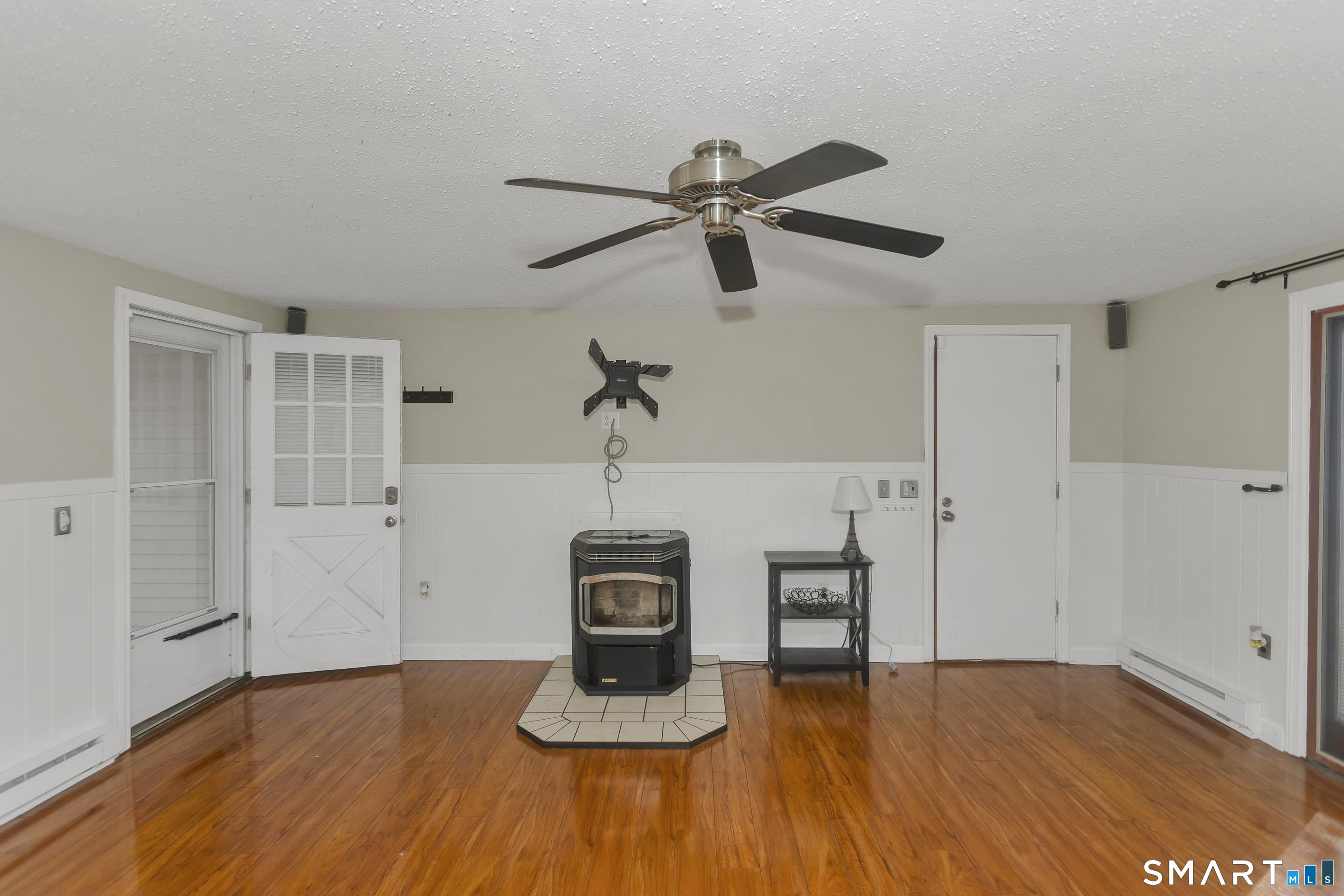73 Laurel Street Enfield, CT 06082 - Photo 19 of 40 a view of workspace with wooden floor