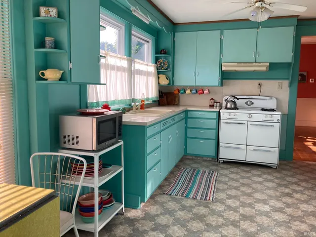 $198,000 | 212 East Main Street, Kewanna, IN 46939