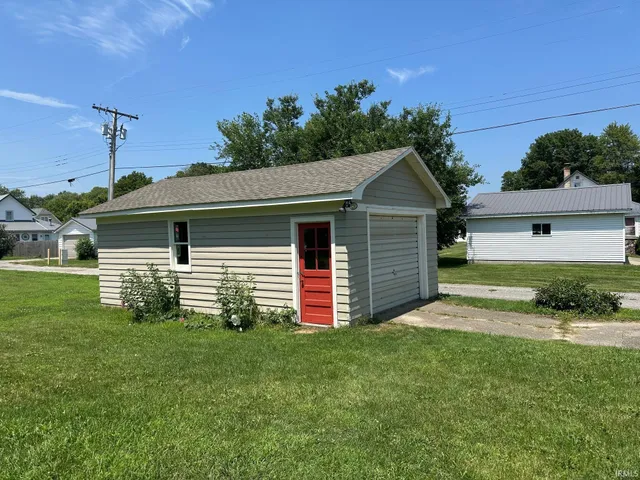 $198,000 | 212 East Main Street, Kewanna, IN 46939