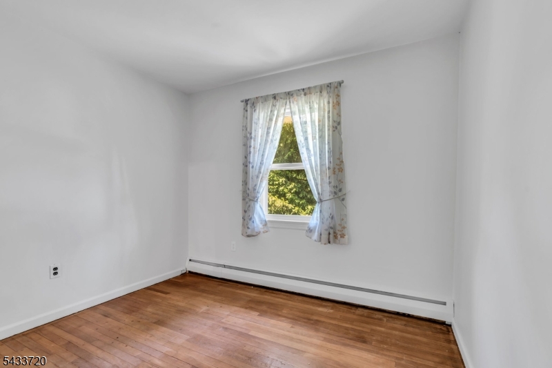 79 Dean Road Mendham, NJ 07945 - Photo 19 of 32