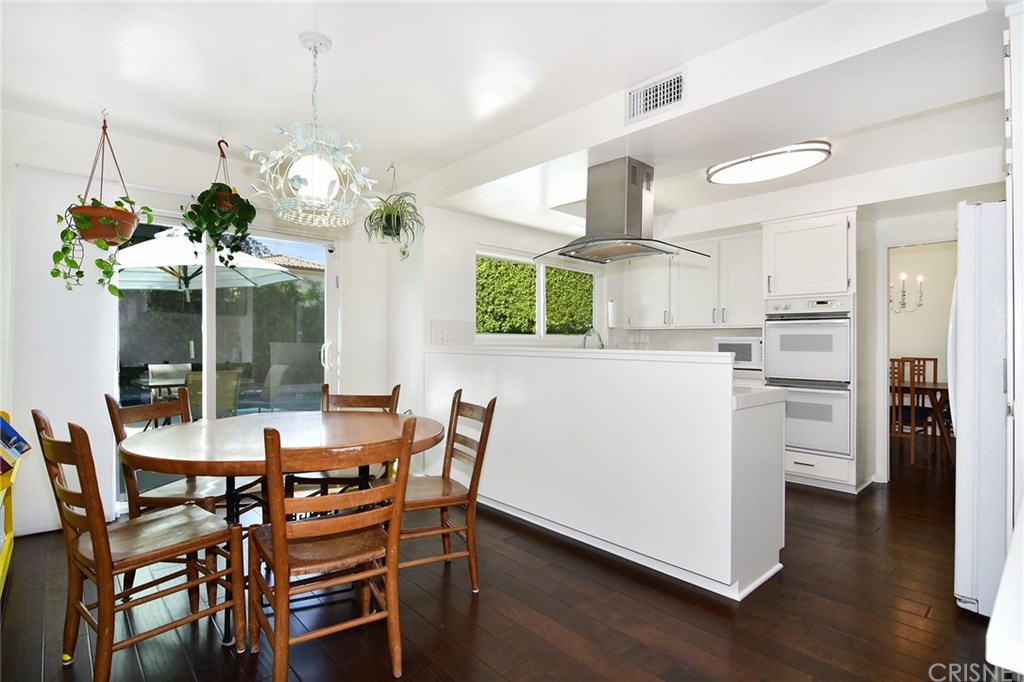 5481 Katherine Avenue Sherman Oaks, CA 91401 - Photo 11 of 34