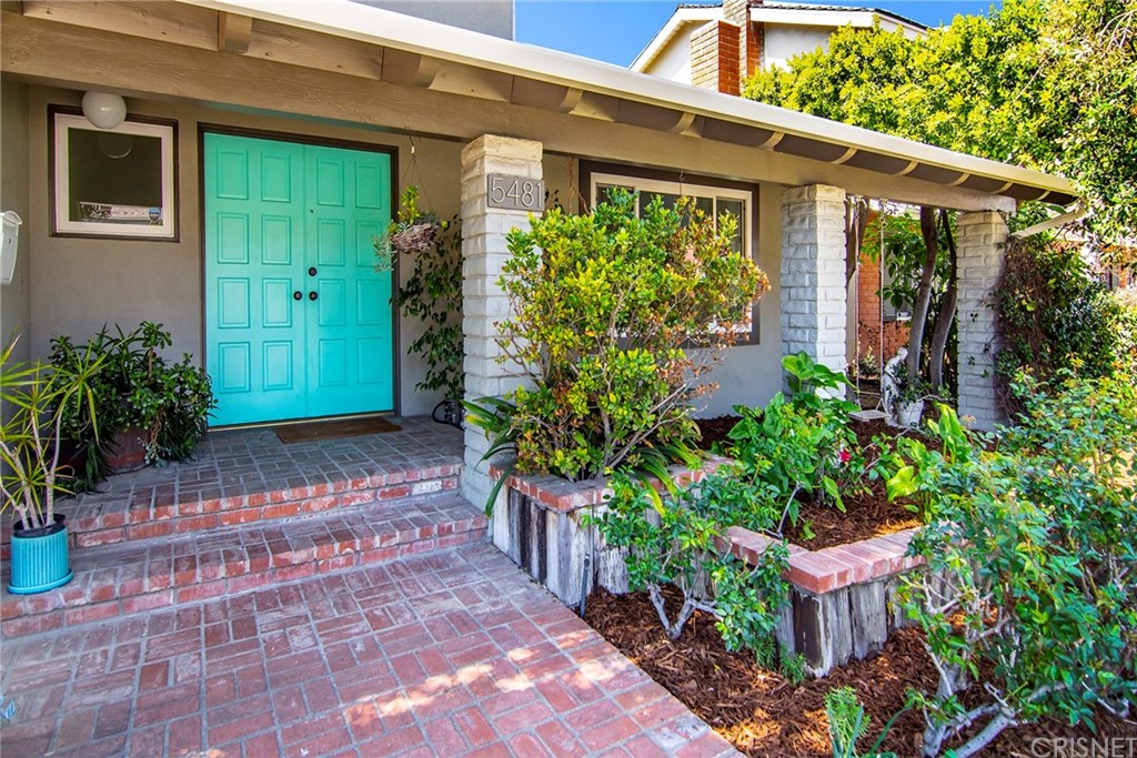 5481 Katherine Avenue Sherman Oaks, CA 91401 - Photo 4 of 34