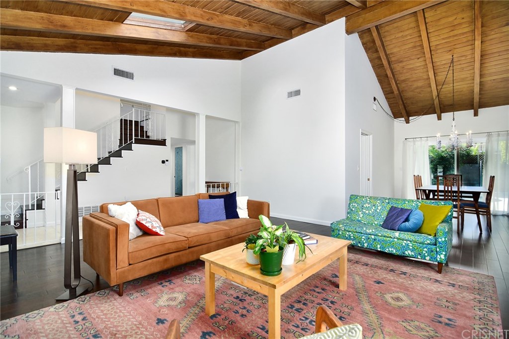 5481 Katherine Avenue Sherman Oaks, CA 91401 - Photo 8 of 34