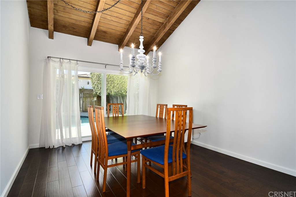 5481 Katherine Avenue Sherman Oaks, CA 91401 - Photo 9 of 34