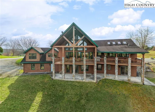 $700,000 | 460 Deer Crossing Road, Piney Creek, NC 28663