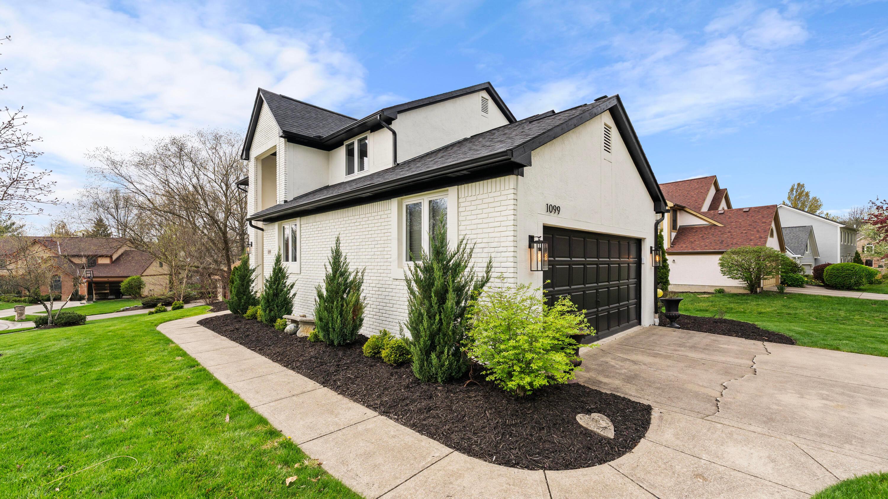 1099 Riva Ridge Boulevard Columbus, OH 43230 - Photo 52 of 55 front of house2