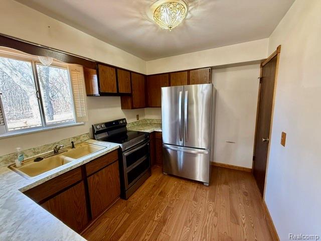 2329 Morrish Road Flushing, MI 48433 - Photo 3 of 32
