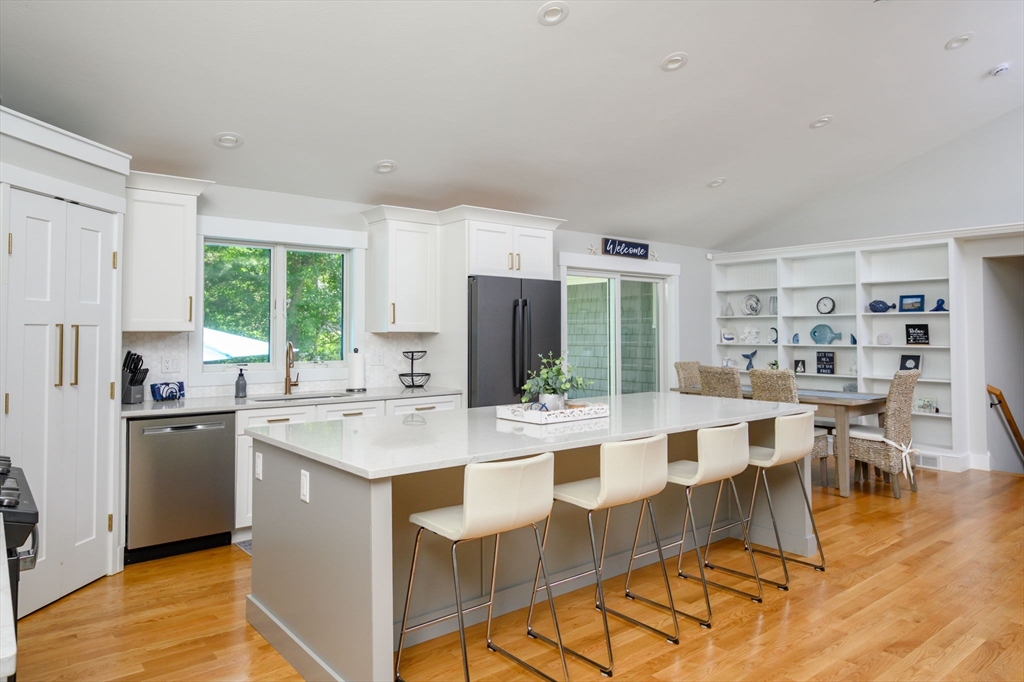 14 Valley Brook Road Barnstable, MA 02632 - Photo 11 of 41