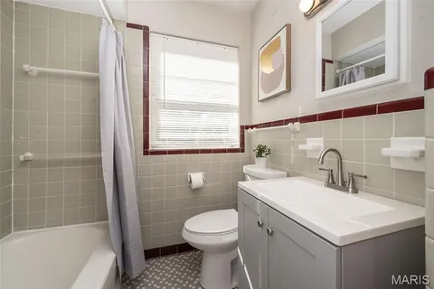 $349,000 | 5937 Childress Avenue, St. Louis, MO 63109