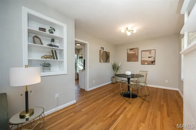 $349,000 | 5937 Childress Avenue, St. Louis, MO 63109
