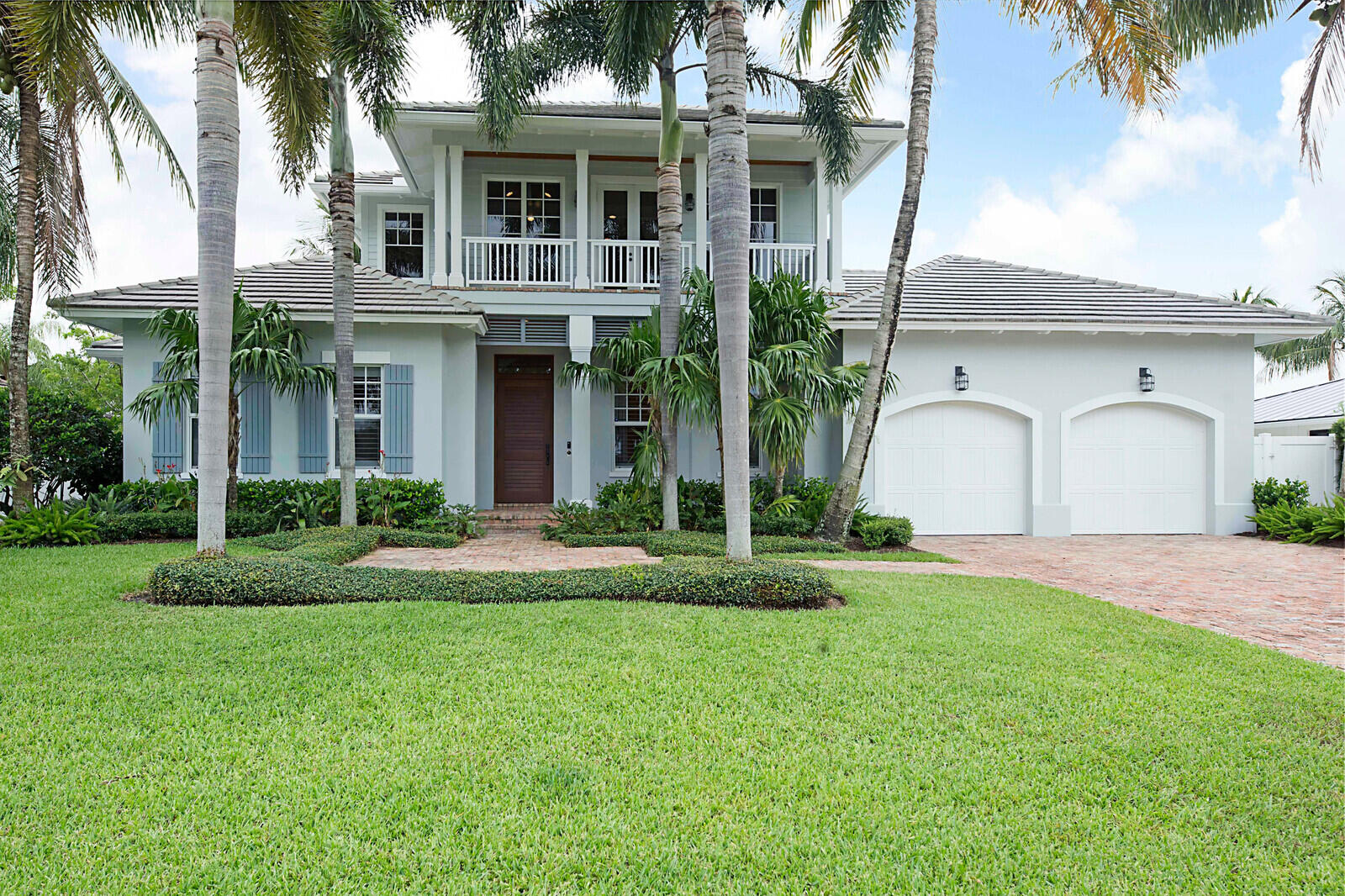 01_16_Tradewinds_Circle___52_mls