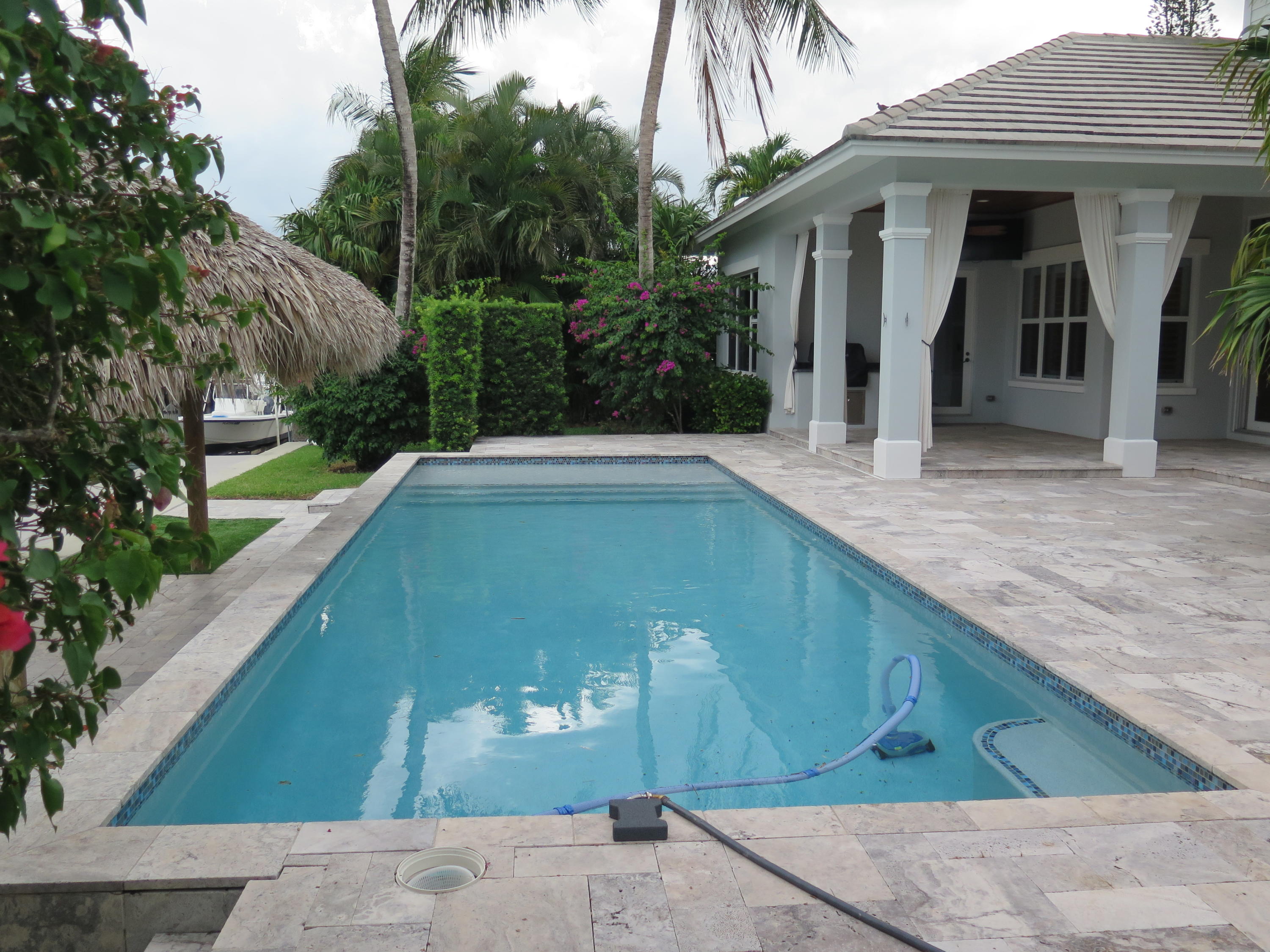 16 Tradewinds Circle Tequesta, FL 33469 - Photo 25 of 49 tradewinds pool3