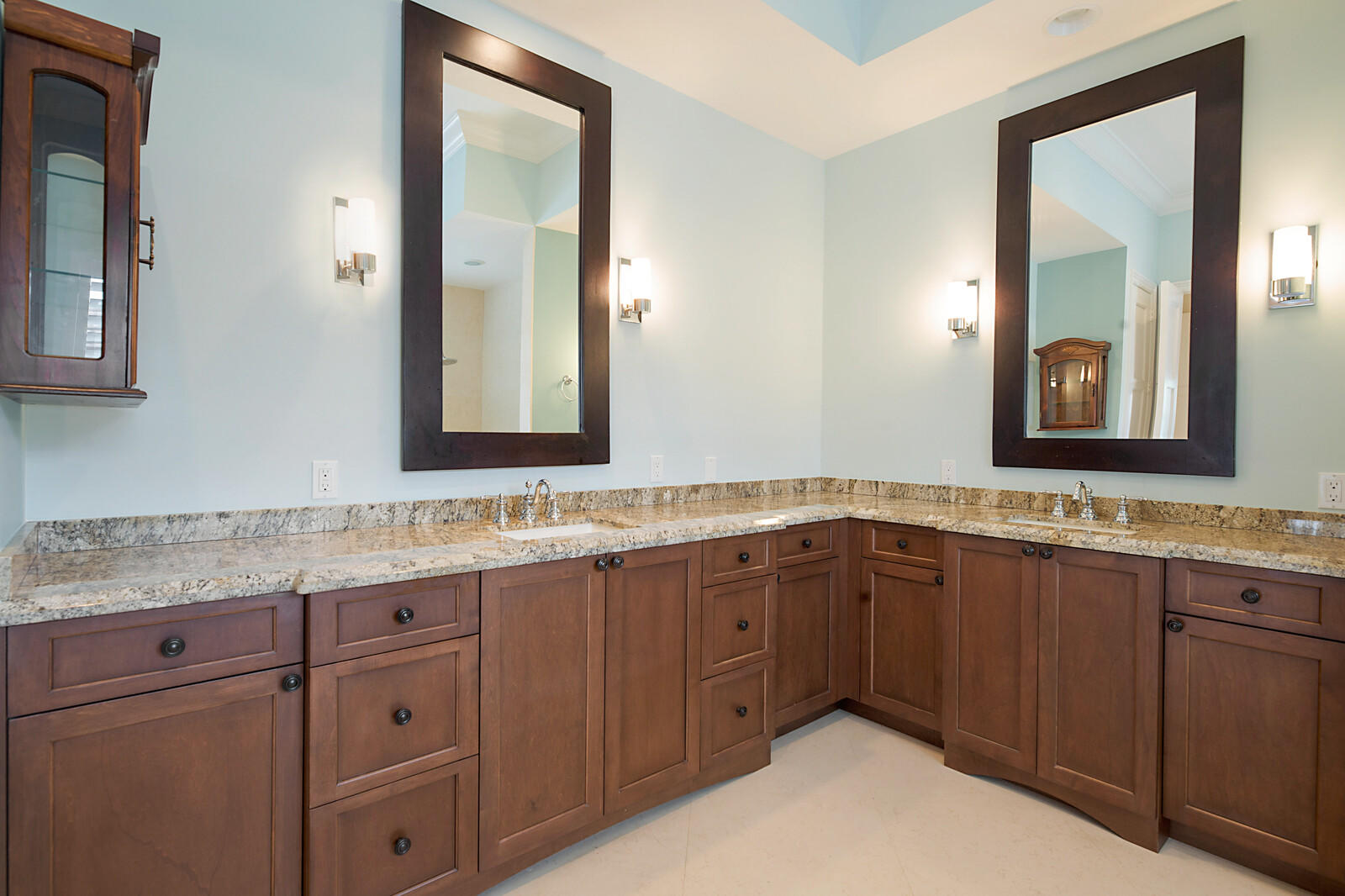 16 Tradewinds Circle Tequesta, FL 33469 - Photo 32 of 49 29_16_Tradewinds_Circle27_mls