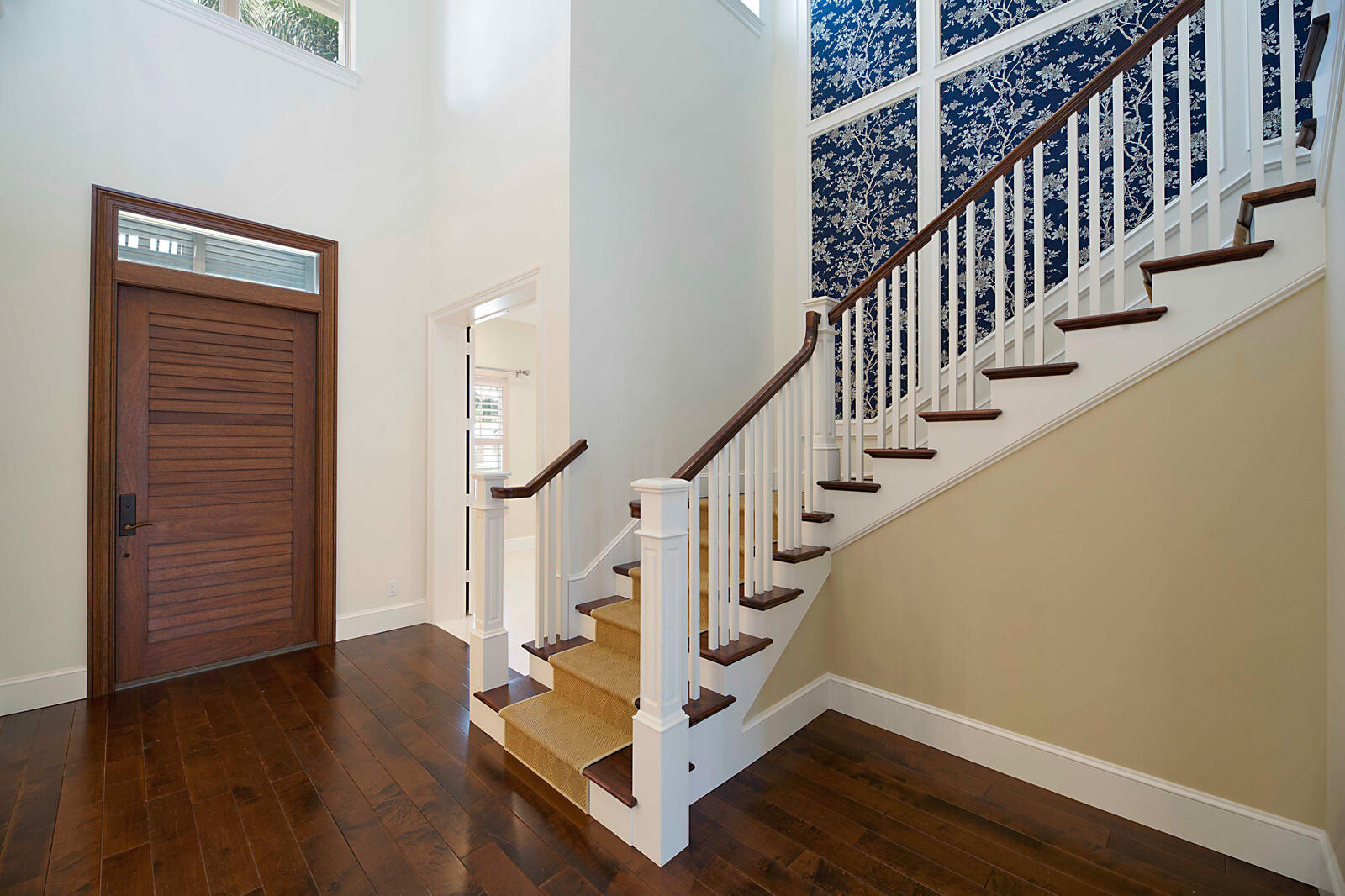 16 Tradewinds Circle Tequesta, FL 33469 - Photo 4 of 49 04_16_Tradewinds_Circle2_mls