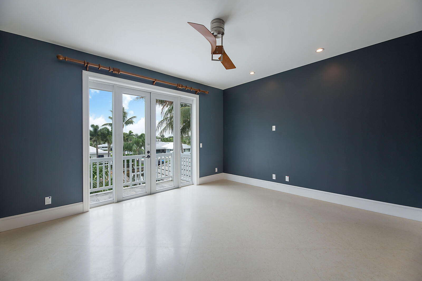 16 Tradewinds Circle Tequesta, FL 33469 - Photo 43 of 49 37_16_Tradewinds_Circle35_mls