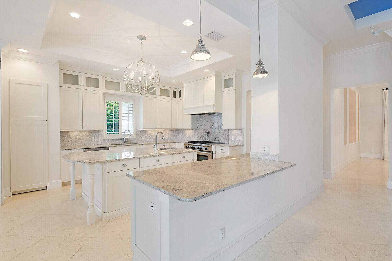 16 Tradewinds Circle Tequesta, FL 33469 - Photo 10 of 49 15_16_Tradewinds_Circle13_mls