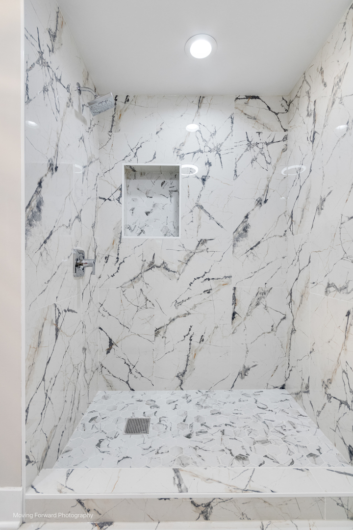 8600 East Prairie Road Skokie, IL 60076 - Photo 33 of 37