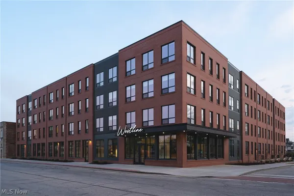 $1,975 | 16000 Detroit Avenue, Lakewood, OH 44107