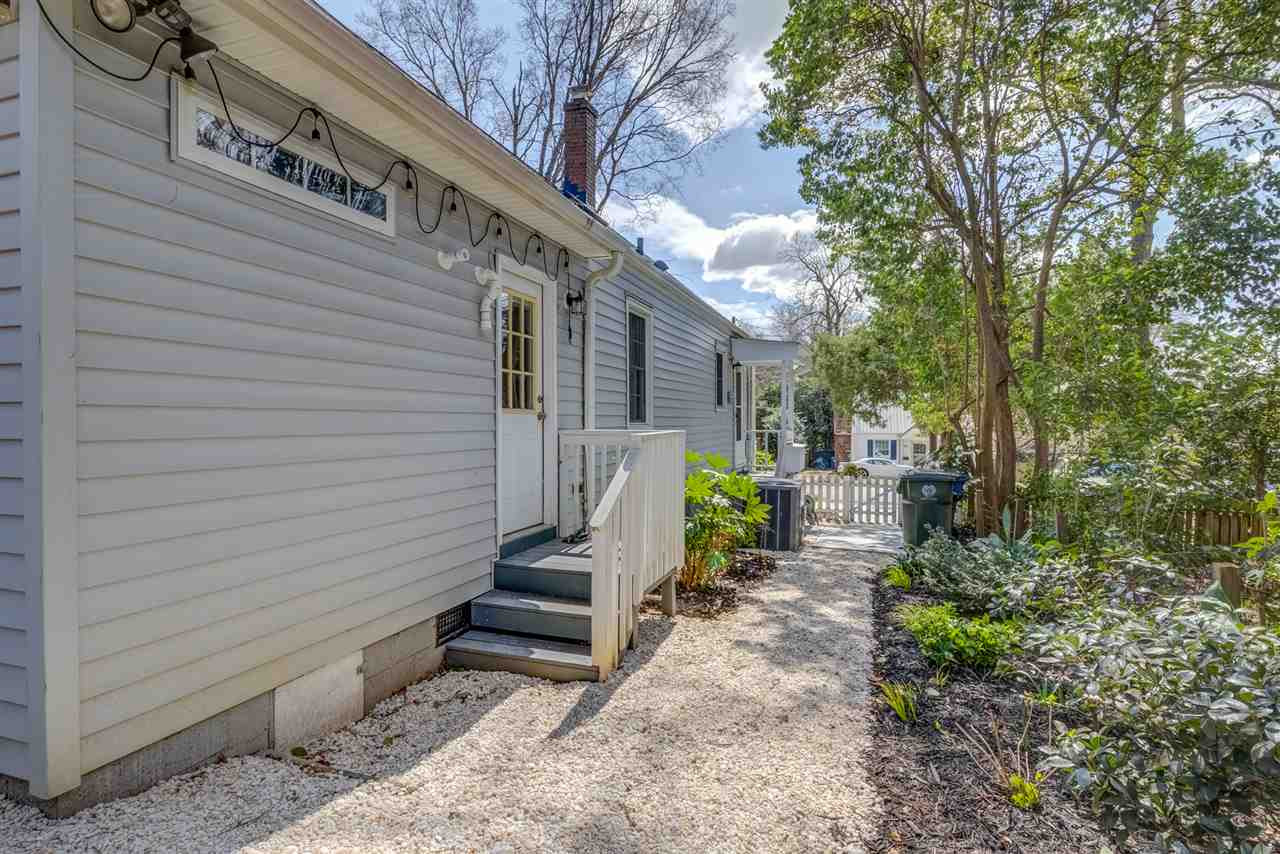 723 New Road Raleigh, NC 27608 - Photo 25 of 30 Side Yard