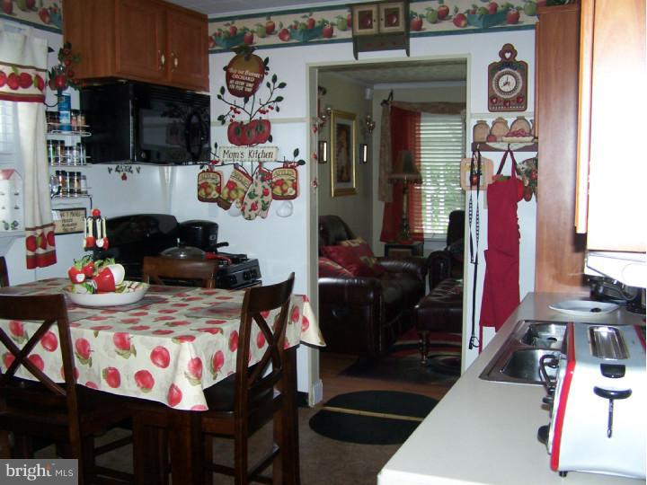 508 West Main Street Maple Shade, NJ 08052 - Photo 6 of 19 Gallery Image 6