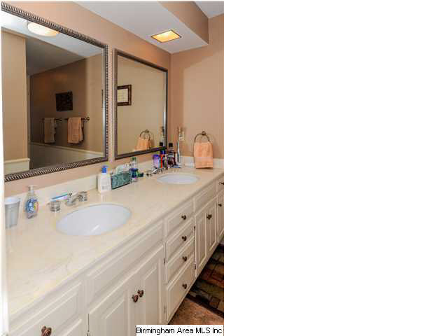 3577 River Bend Road Birmingham, AL 35243 - Photo 21 of 32