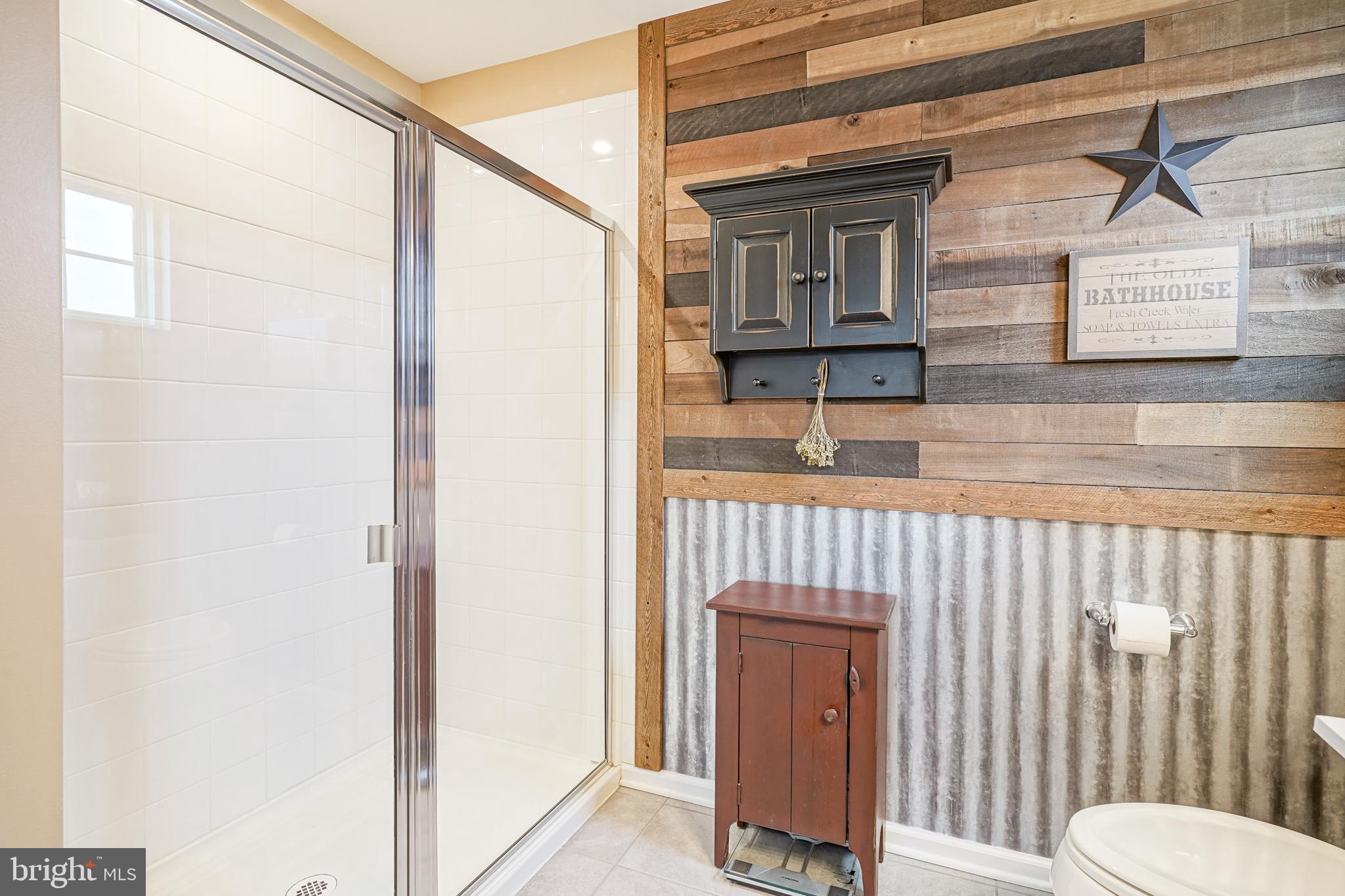 6 Schooner Lane Carneys Point, NJ 08069 - Photo 20 of 48 Primary En-Suite with Walk-in Shower