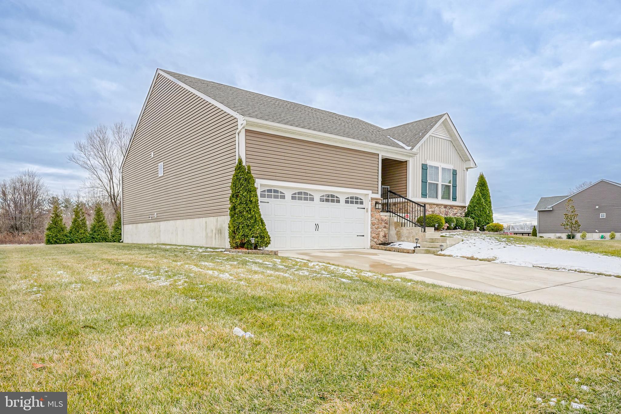 6 Schooner Lane Carneys Point, NJ 08069 - Photo 42 of 48 Exterior with Professional Landscaping